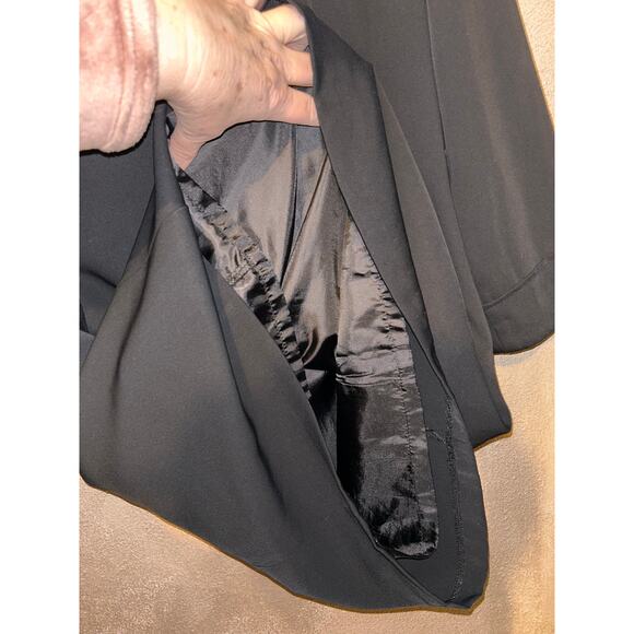 Kai-Aakmann Preppy Academia Kawaii Black White Pleated Collar Shift Dress - Picture 8 of 9